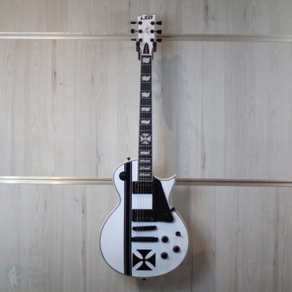 ESP LTD James Hetfield Iron Cross - Snow White w/ Case